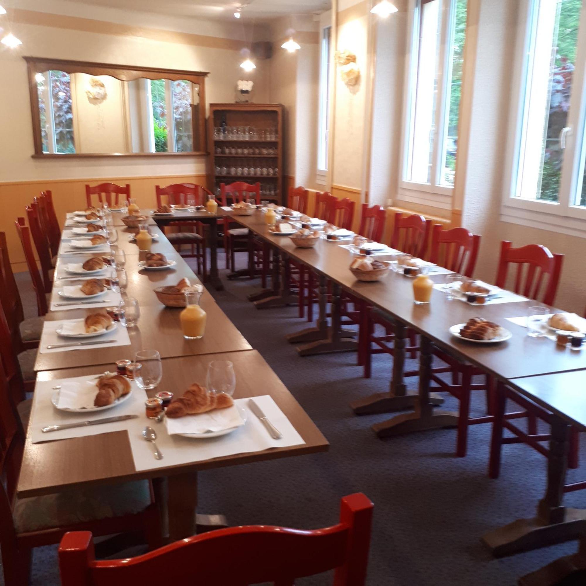 Hotel Restaurant Le Centre Comblanchien Zewnętrze zdjęcie
